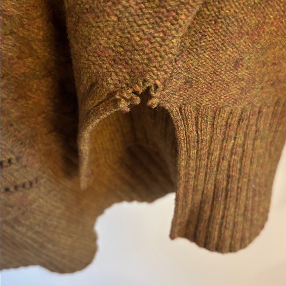 J. Crew Mustard Brown soft 100% wool Crew Neck Sweater size XL - Picture 8 of 10